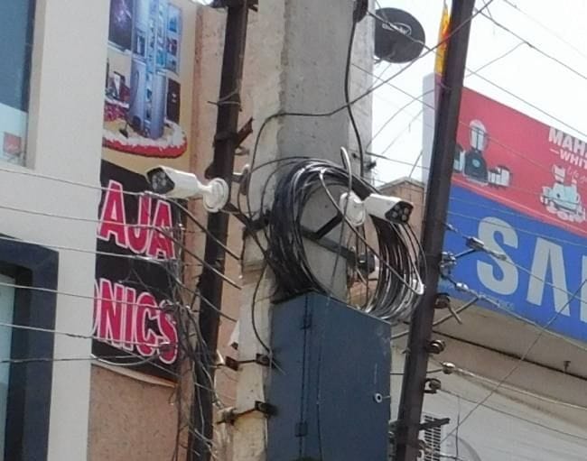 No electricity was found to turn on CCTV installed at the main squares of the city