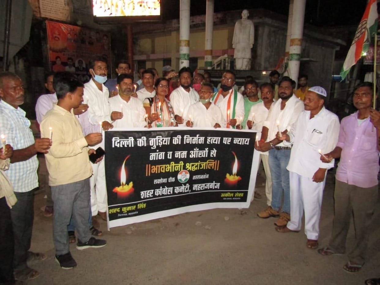 Congressmen paid tribute by lighting candles