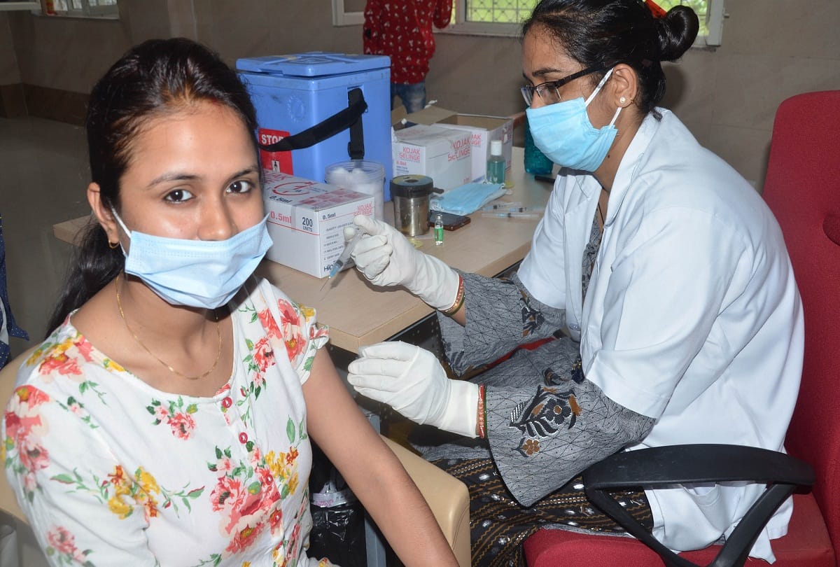 India completes administration of 95 crore COVID19 vaccine doses Corona All Updates