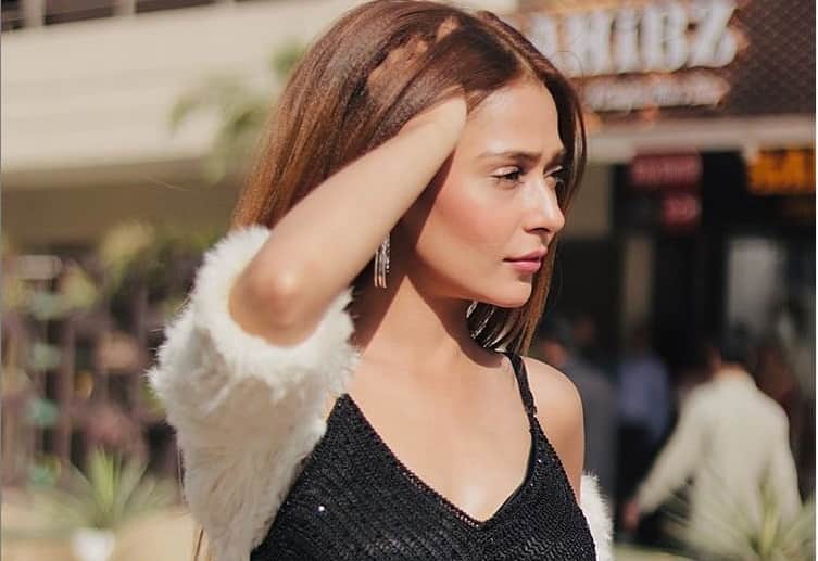 Happy Birthday Sara Khan Know bidaai actress controversial life