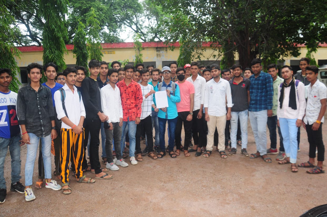 gic, 854 students, intermediat marksheet fault