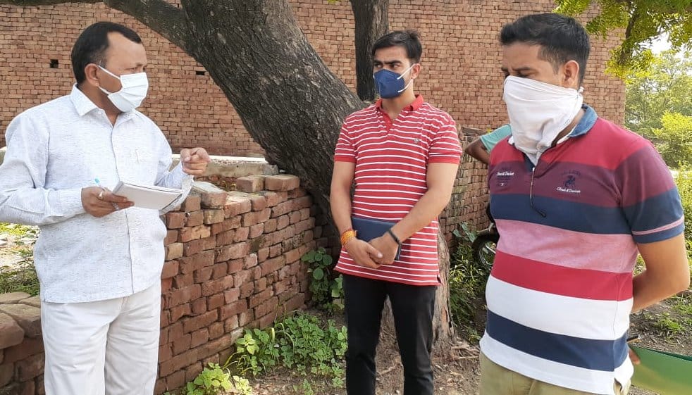 DPRO furious after seeing the mess, reprimanded the cleaning worker