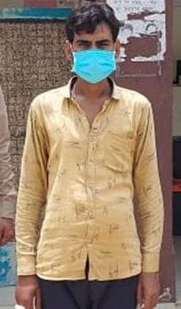 Hathras: Arrested the youth who injured the elderly with a shovel