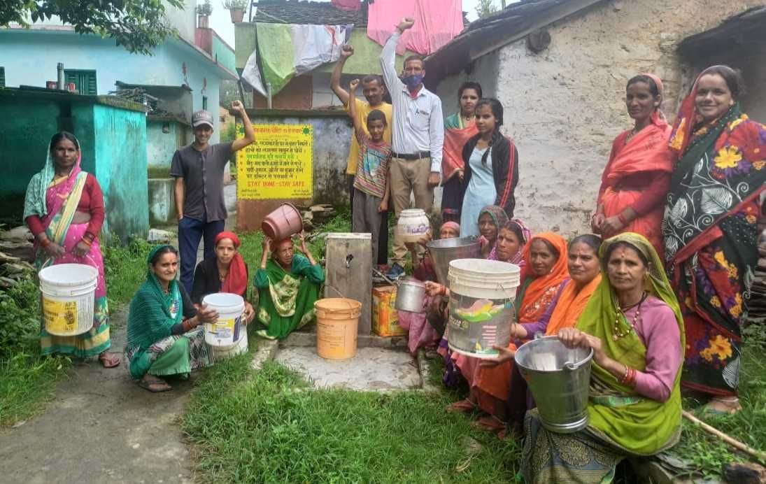 People of Amauli thirsty even in the rain, performed with empty utensils