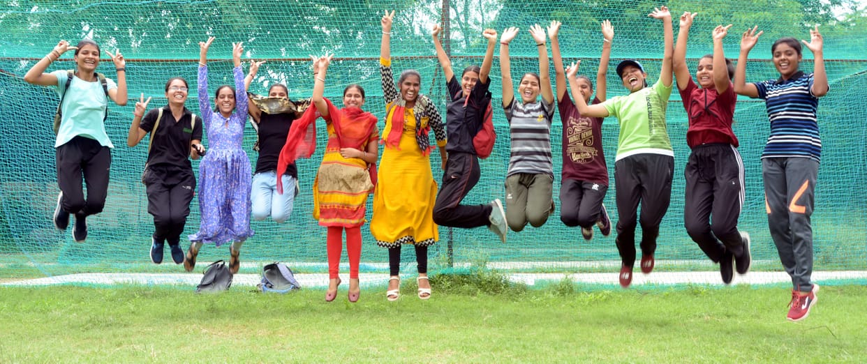 Hockey team hoisted the winning flag in Tokyo, Ambala jumped on the song Chak De India