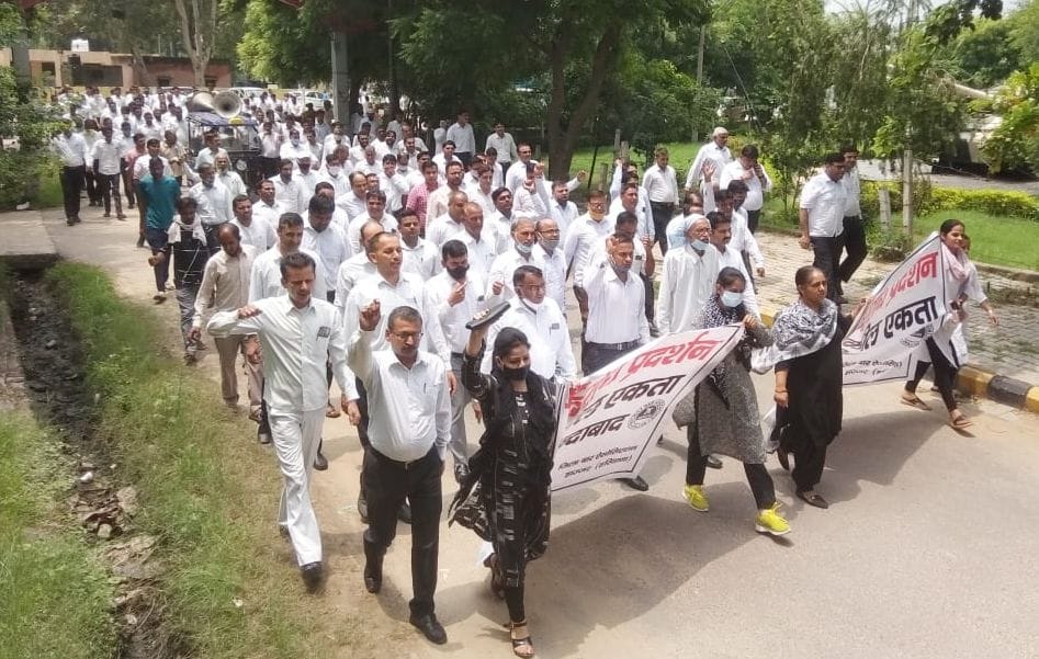 Advocates took to the streets, doctors demonstrated by wearing black badges