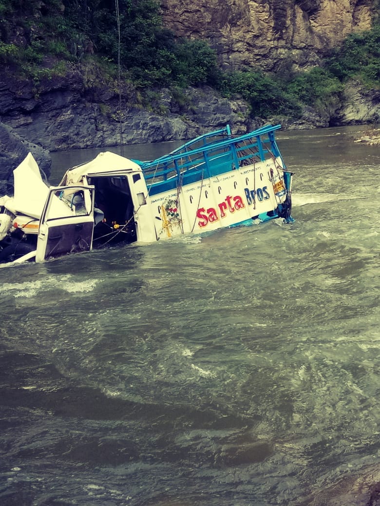 accident in sirmaur