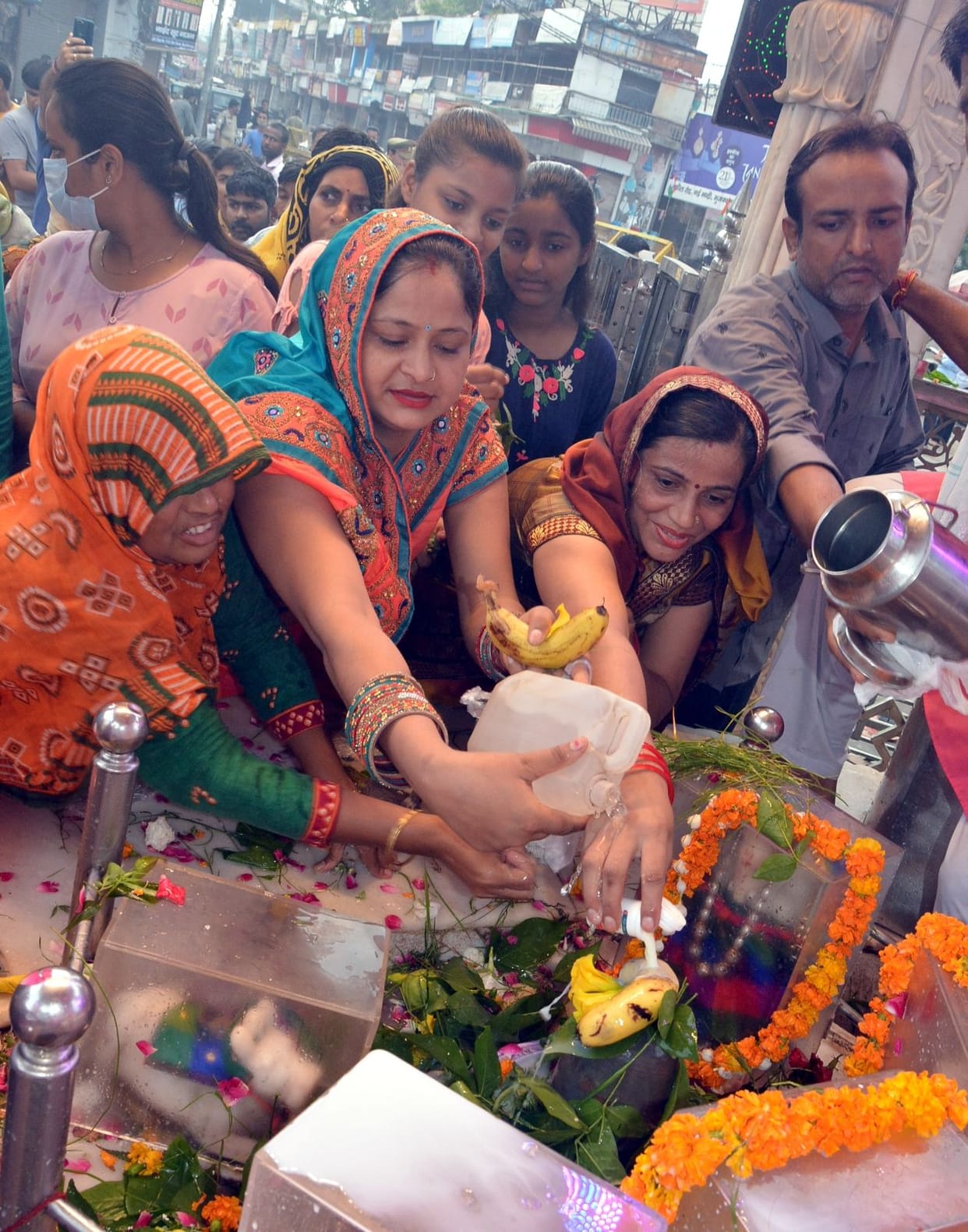 Shivratri festival celebrated with faith, the pagoda resonated with the chants of Har Har Mahadev