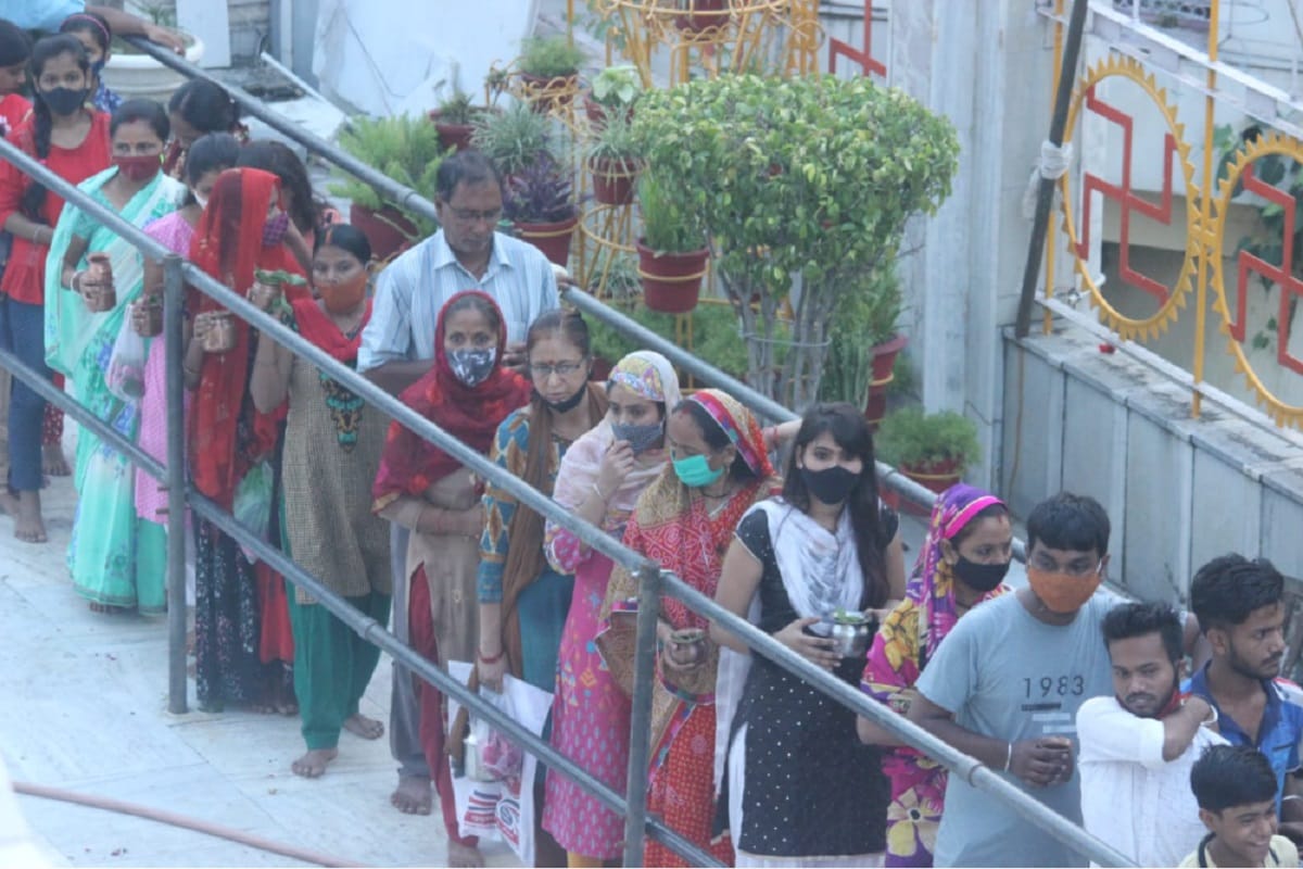 Sawan Shivratri 2021: Shiva devotees offer prayers at the historic Aughadnath temple in Meerut and see photos