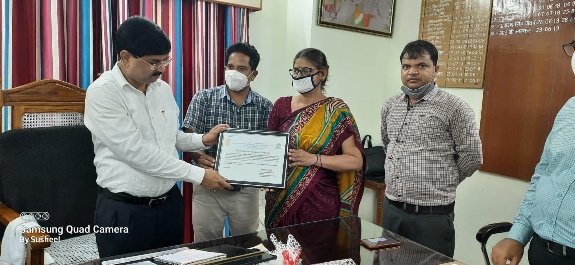 Hathras: Diet got One District One Green Champion Award