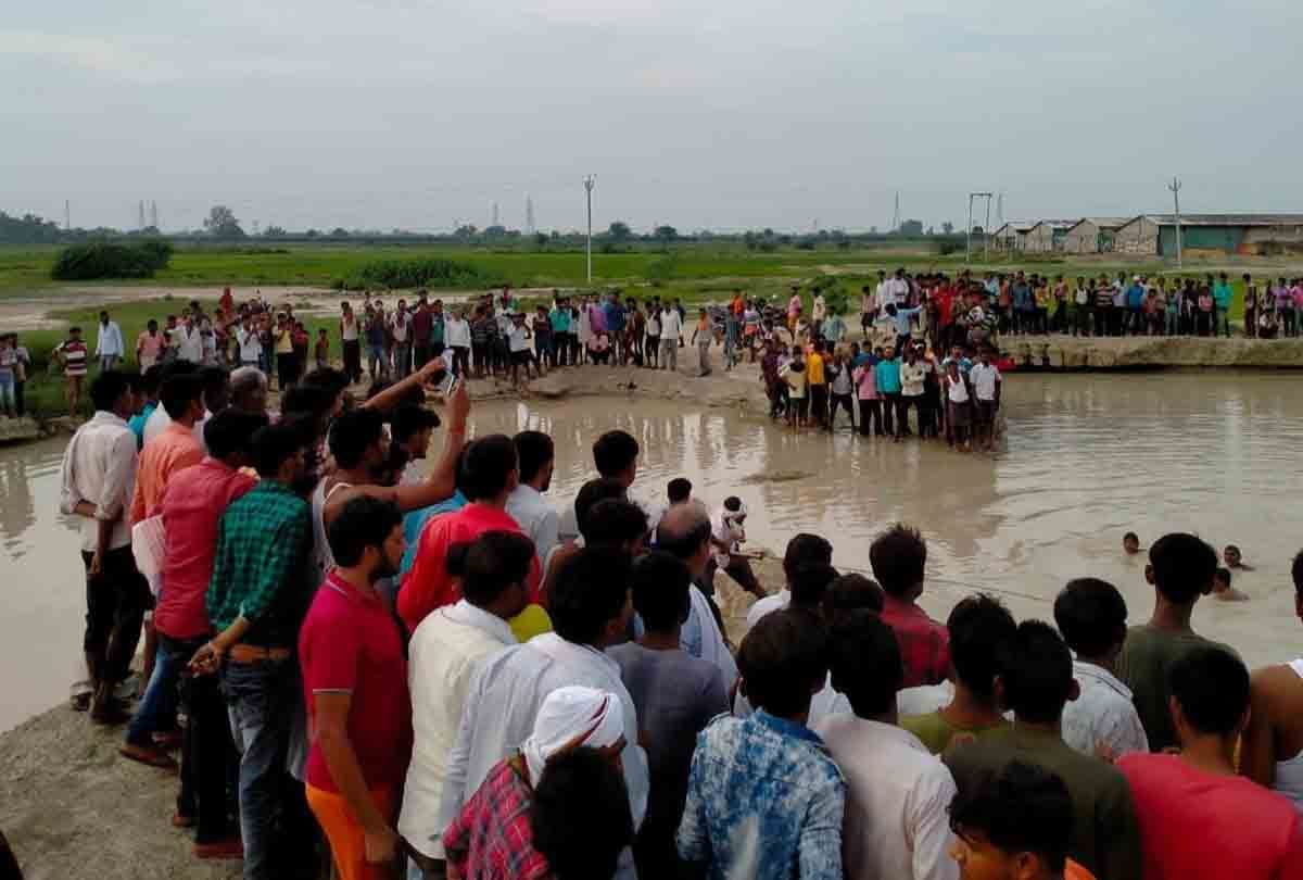 UP: pit made by illegal mining in Kannauj took the lives of two brothers
