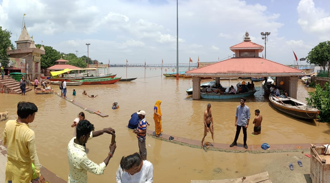 Ganga near danger point: Water level below warning point in Varanasi, NDRF alert