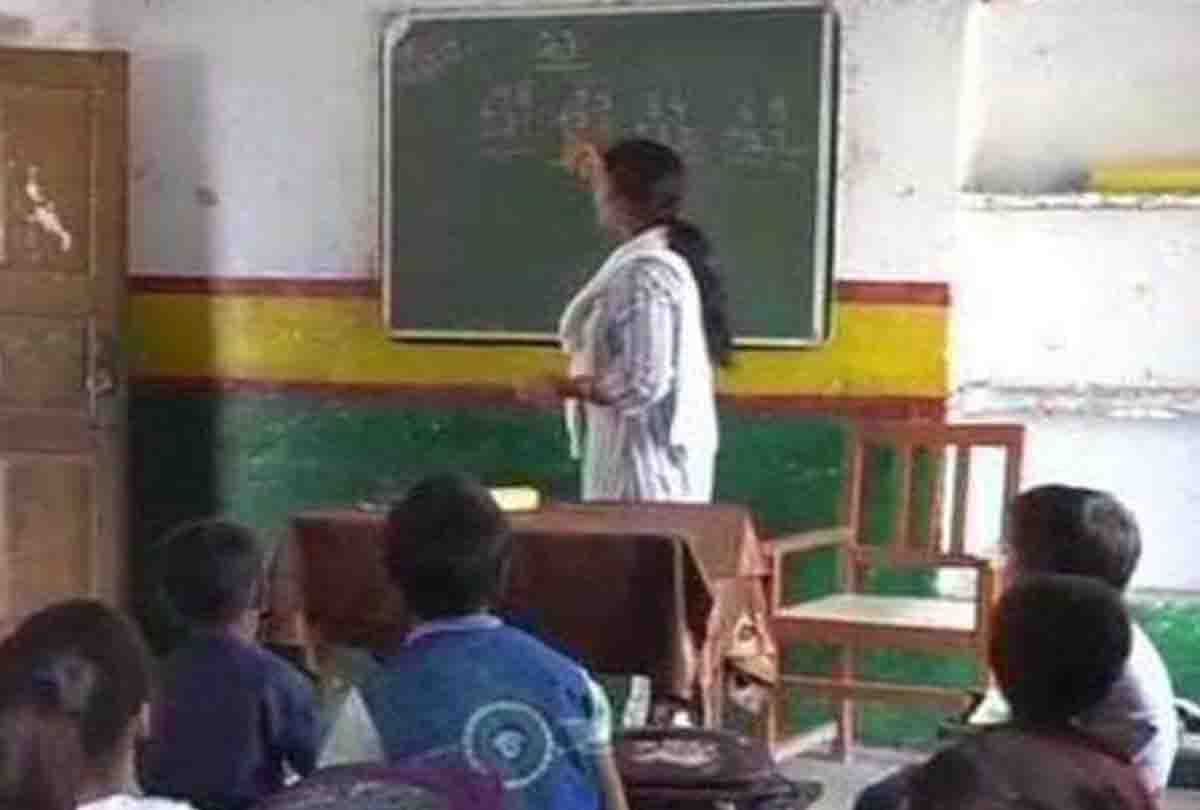 Case of disturbance in teacher recruitment and maintenance of records, two more clerks suspended