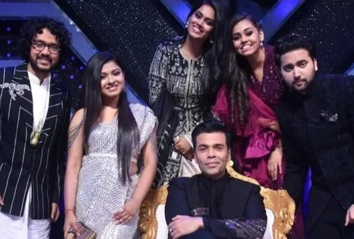 Indian idol 12 karan johar impressed with pawandeep rajan said will you please come to dharma productions