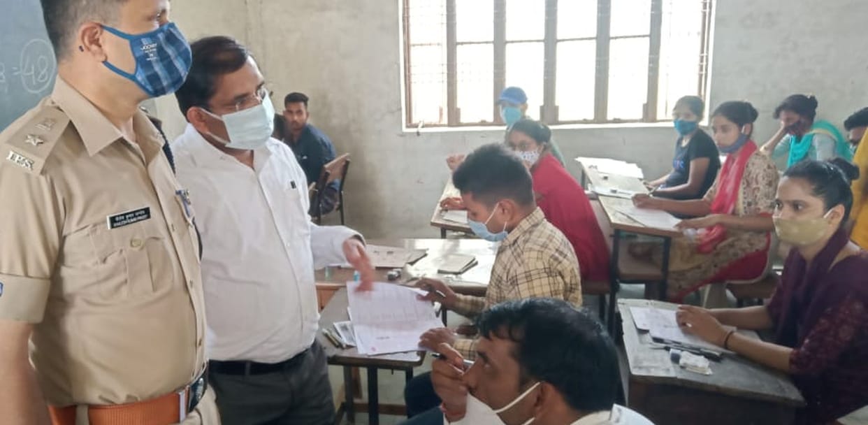 15347 candidates gave B.Ed entrance exam at 39 centers, 1204 absent
