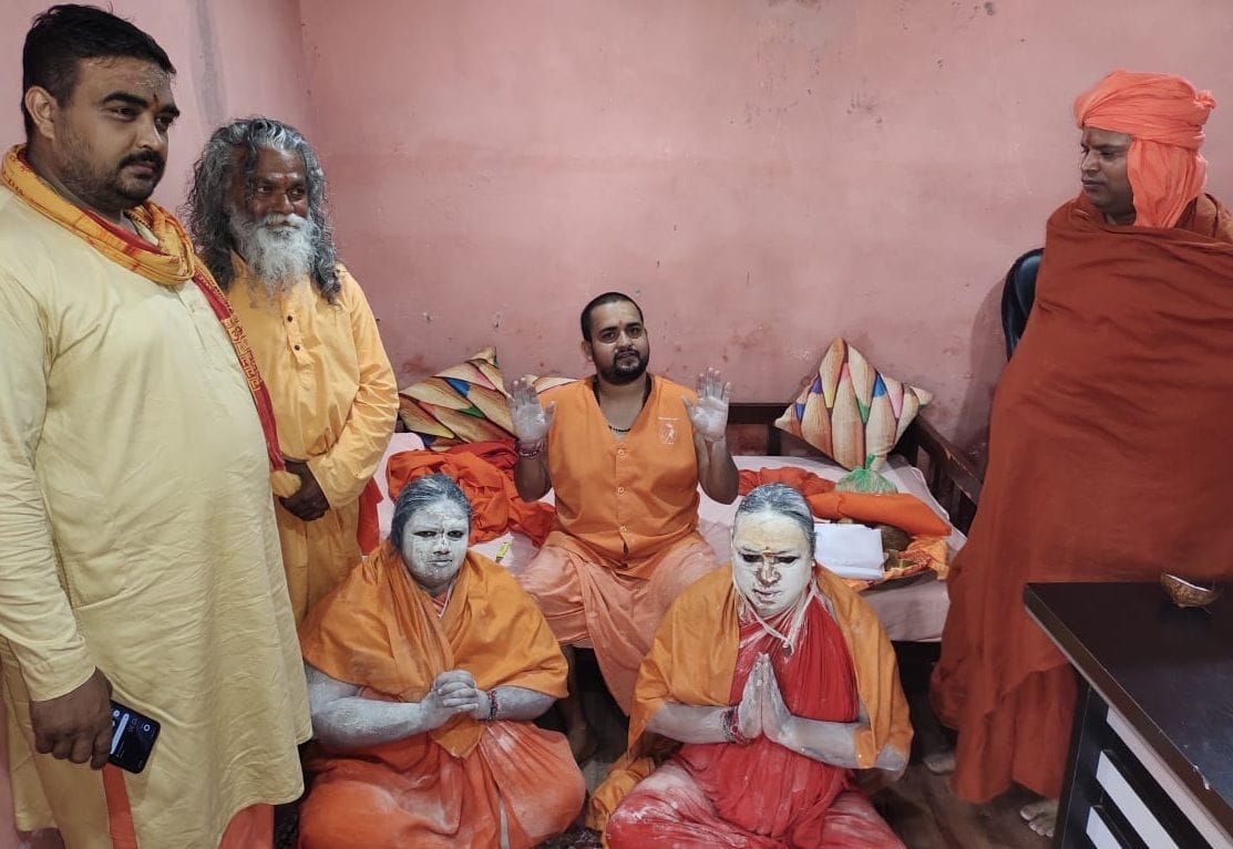 Mahamandaleshwars of Kinnar Akhara took Sannyasa initiation
