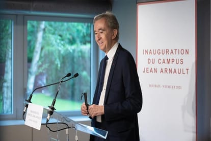 who is bernard arnault how he become wealthiest person of world know all about him