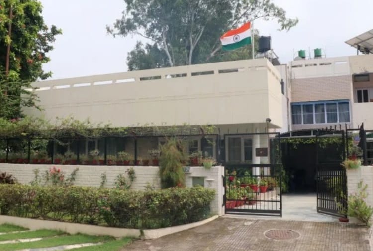 Celebration at Home of Former Hockey Team Captain Balbir Singh Senior After Indian Hockey Team Win in Tokyo Olympic