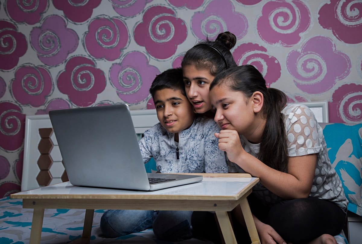 Parenting tips Children can have these bad effects by watching wrong content
