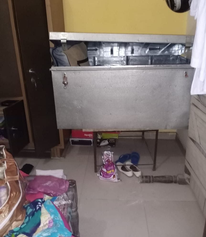 jhajjar bahadurgarh news,Miscreants entered three houses in Jharli with weapons, looted cash and jewelery