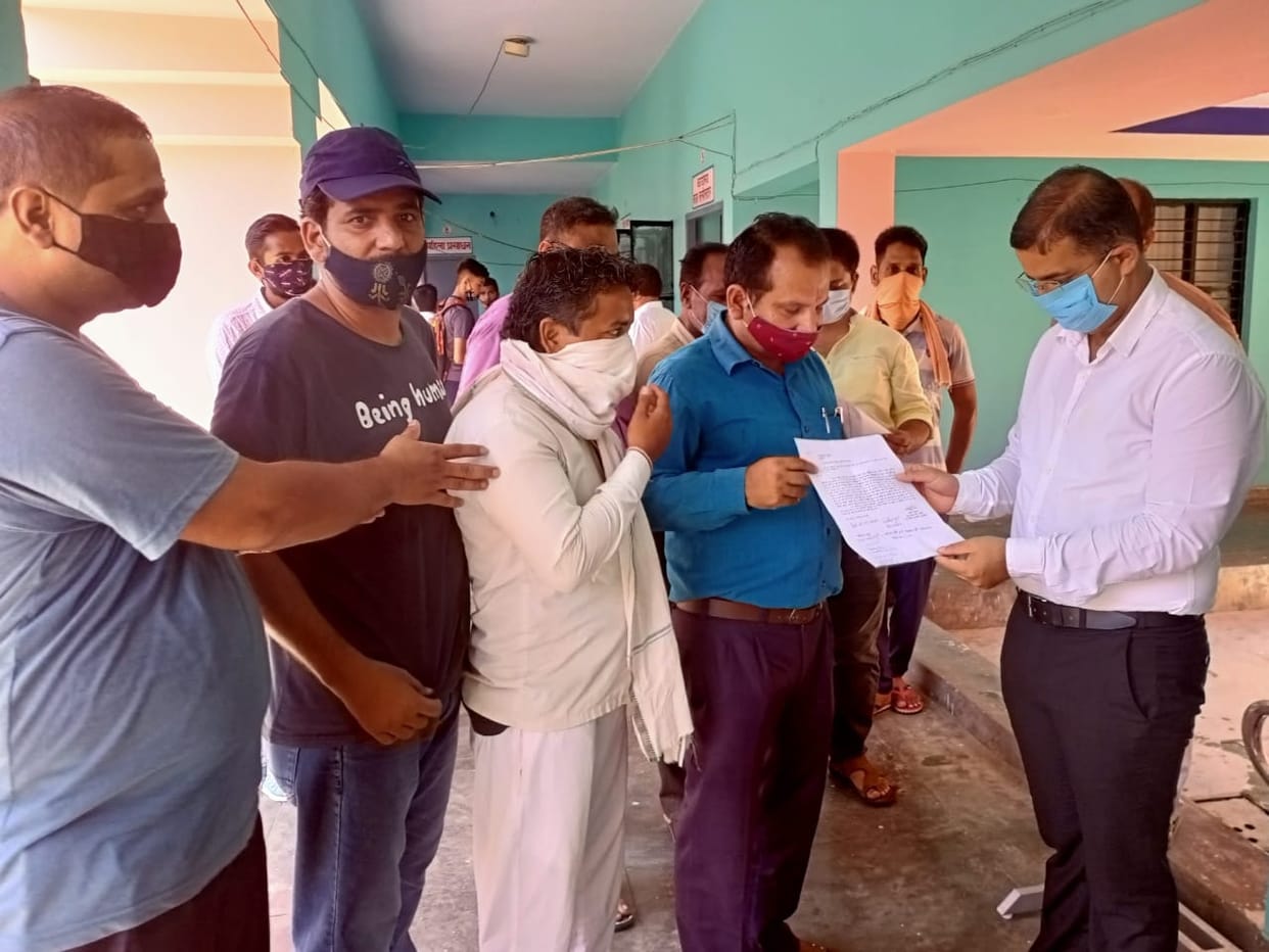 Demand to open Purnagiri Dham Yatra, priests submitted memorandum to SDM