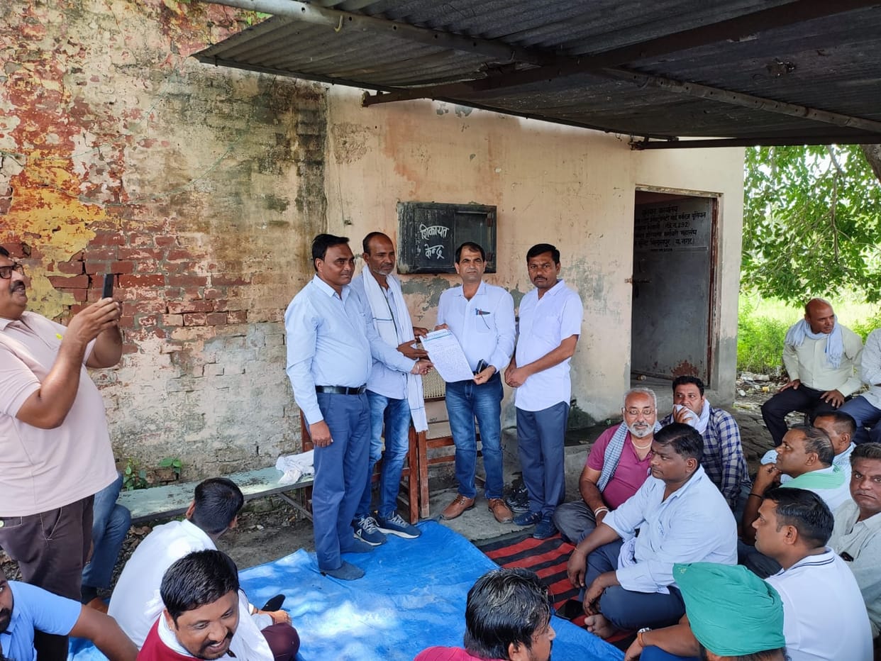 Electricity workers stopped work for two hours, Yamunanagar