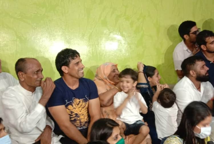 Wrestler Bajrang Punia Wins Bronze Medal In Tokyo Olympics 2021 Celebrations Started in Haryana