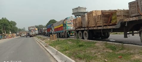 Jam at Hulasanagara crossing from morning till night