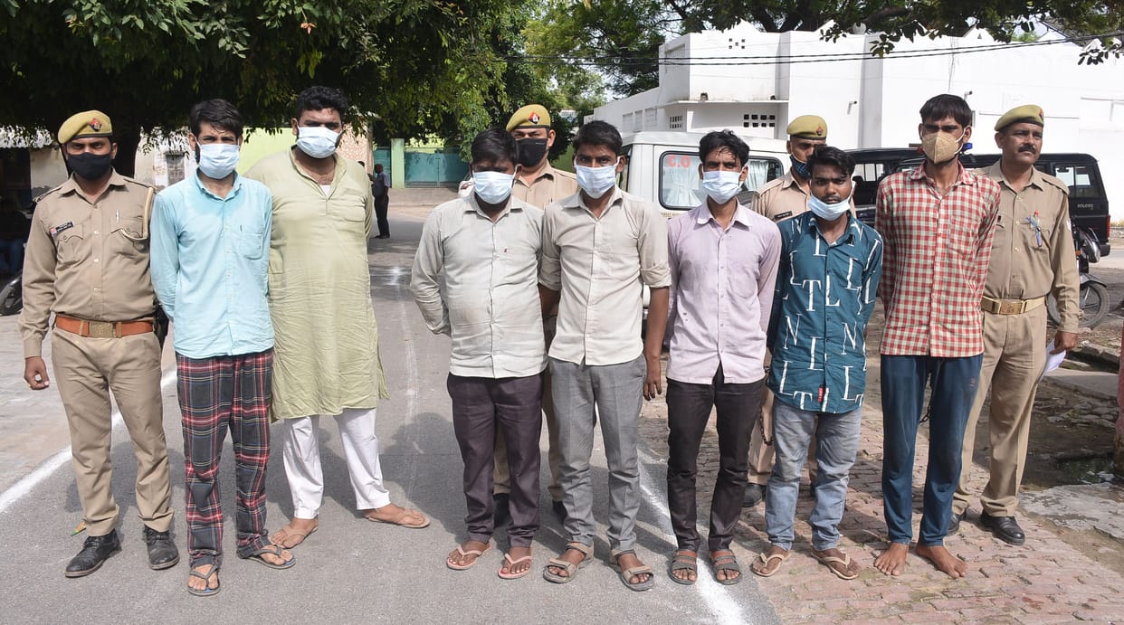 Robbery gang arrested
