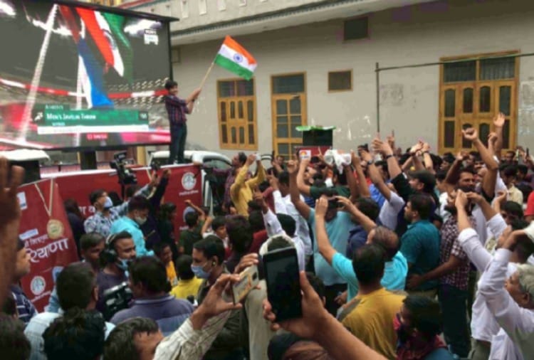 Villagers celebrate Neeraj Chopra winning gold medal in Tokyo Olympics