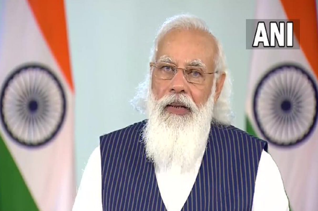 PM Modi interacts with beneficiaries of Pradhan Mantri Garib Kalyan Anna Yojana in Madhya Pradesh