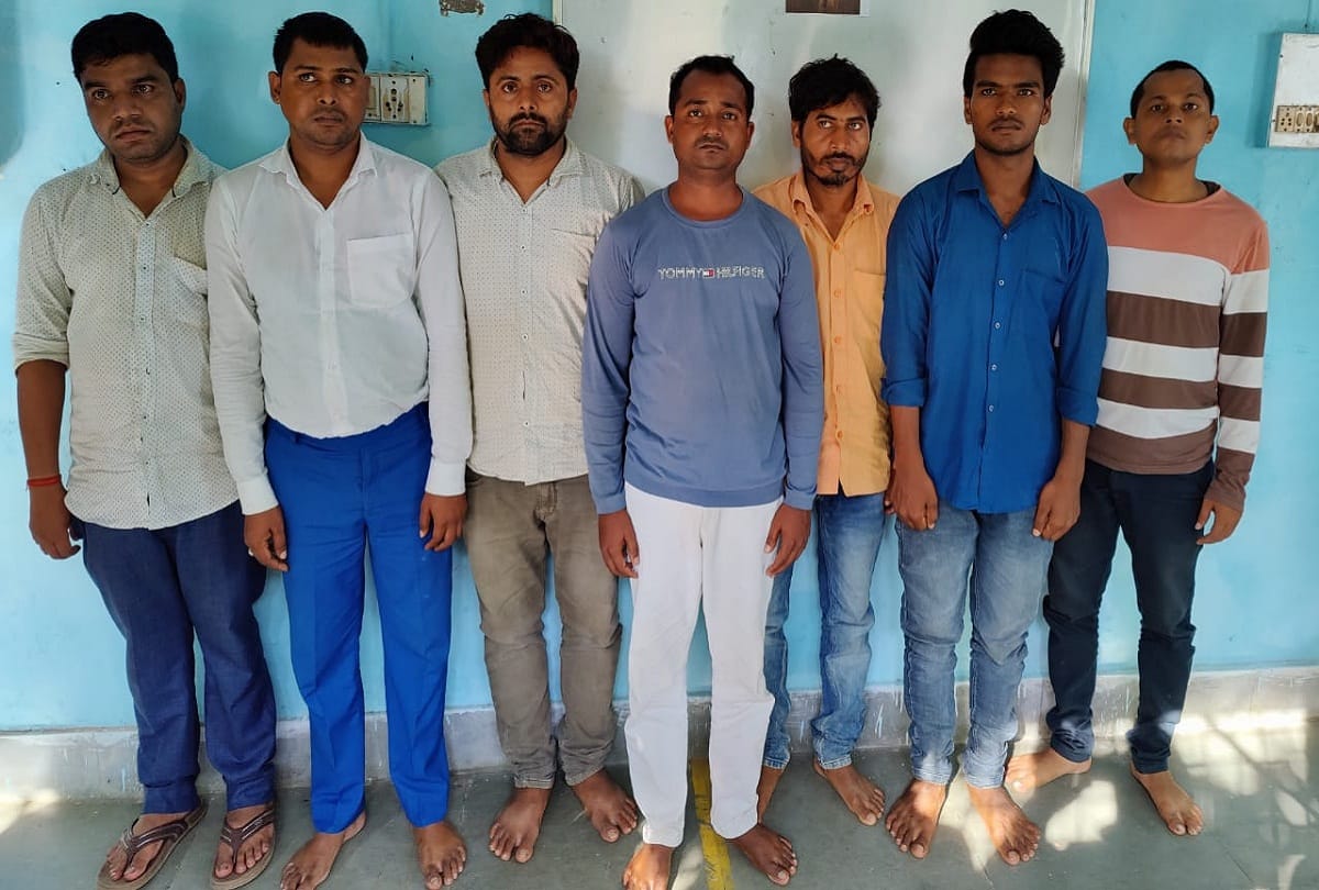 Solver gang busted in TGT exam, nine arrested