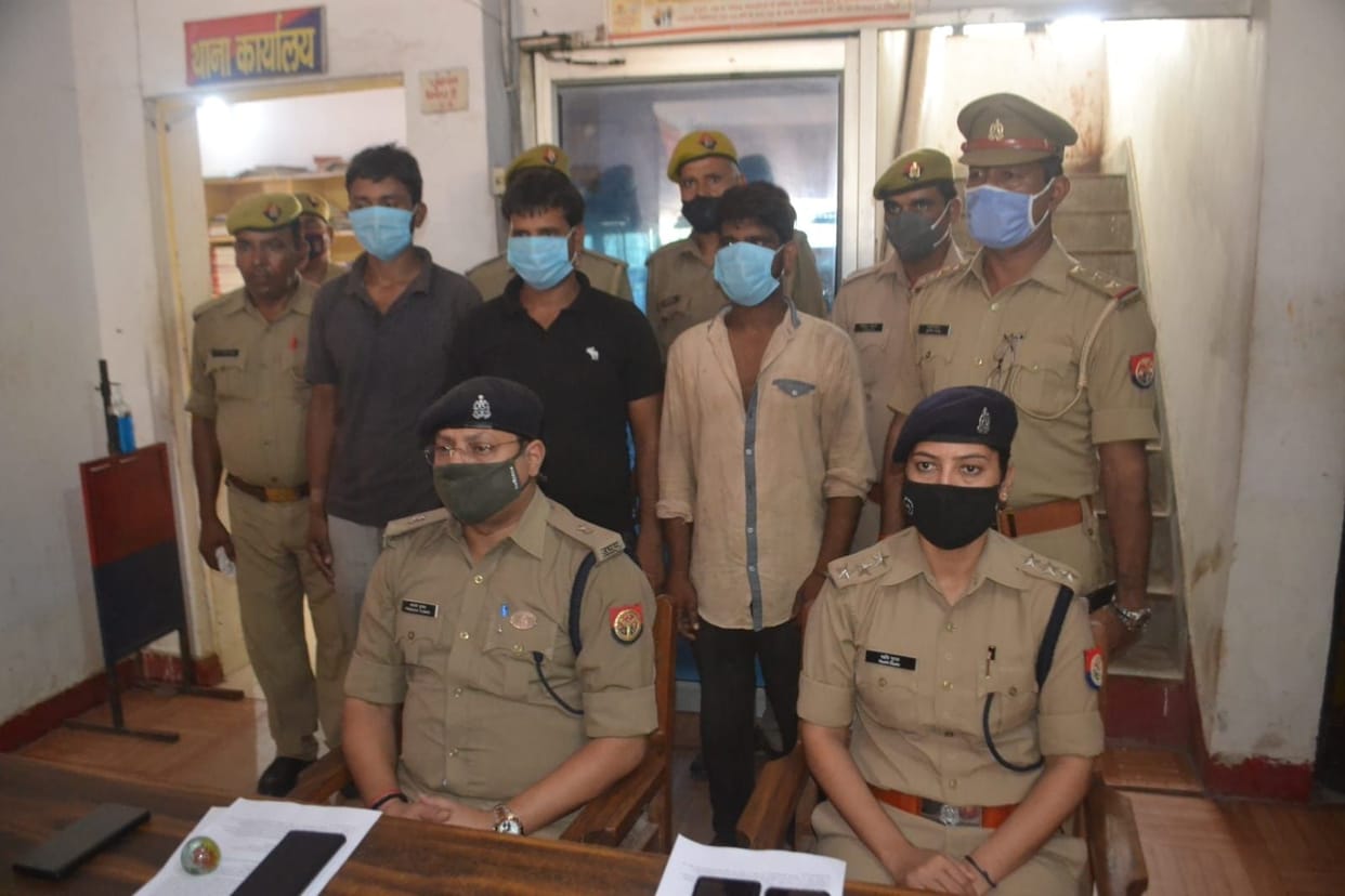 Hathras: Three vicious vehicle thieves arrested, 12 bikes recovered