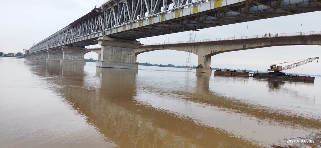 Flood water reached Rail cum Road Bridge, work stalled