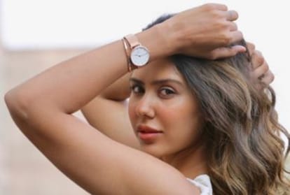 Sonam Bajwa Says Sara Ali Khan and Ananya Pandey go to Karan Johar House for Audition