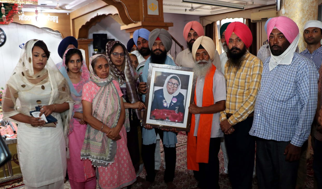 Family and close ones reached Bibi Man Kaur's Bhog and last Ardas