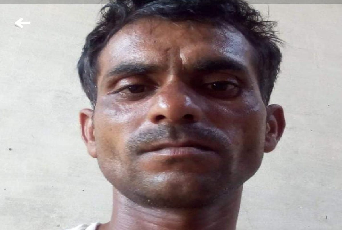 man found dead on road in mainpuri