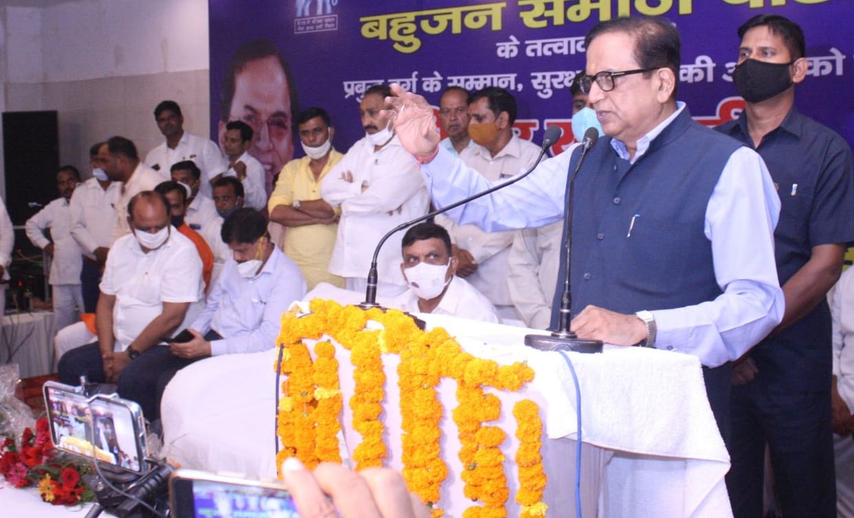 Brahmin society should make others realize their power: Satish