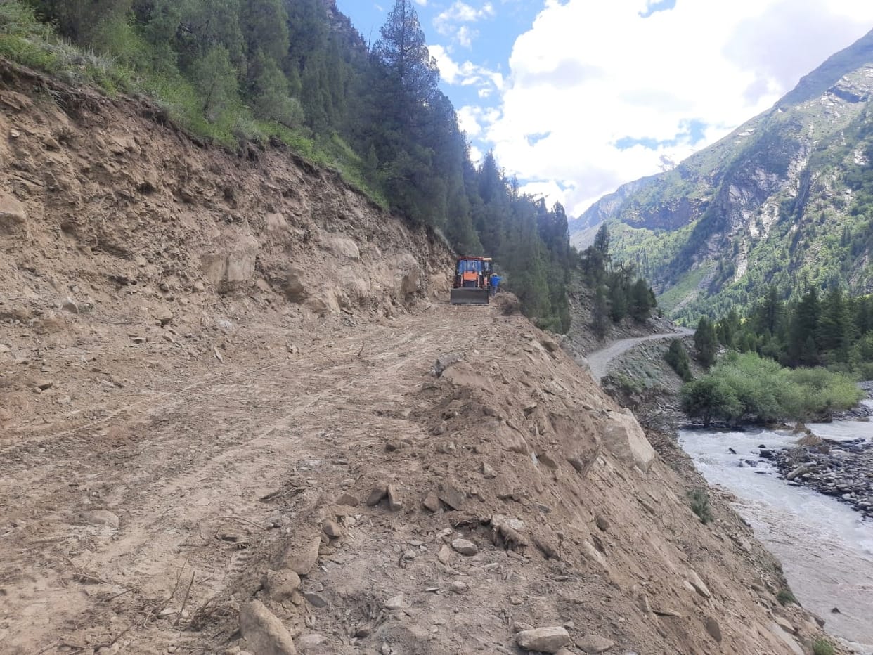 Road Connected Naingar, Chogjing, Gawadi Village