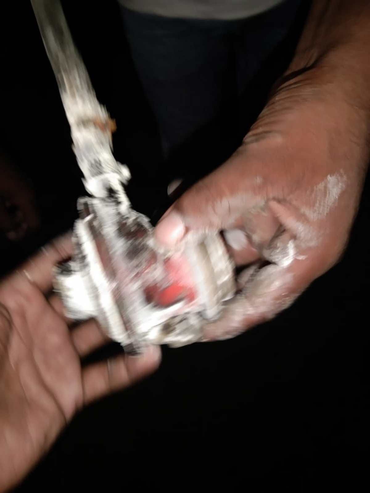 Two girl child died in fire in kitchen by lpg cylinder gas leak one scorched in in Azamgarh