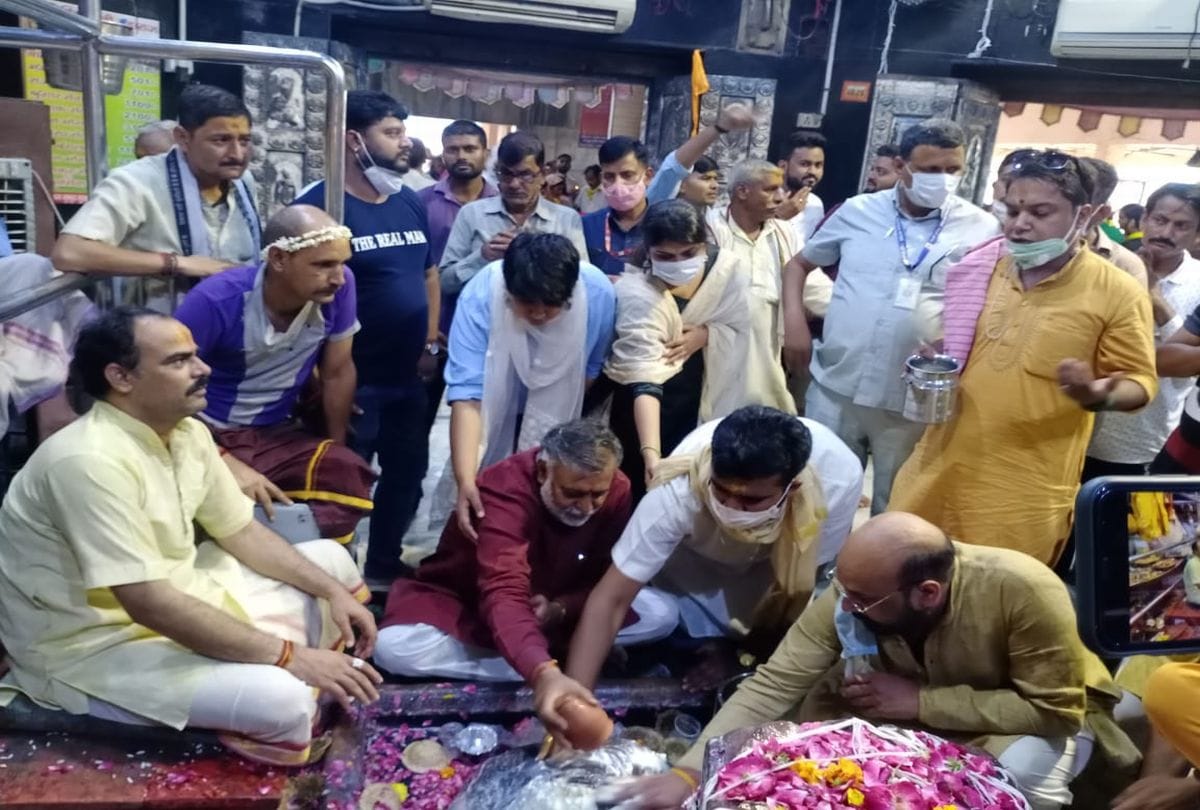 Union Minister of State Prahlad Patel Offer prayers at shri krishna janmabhoomi in Mathura
