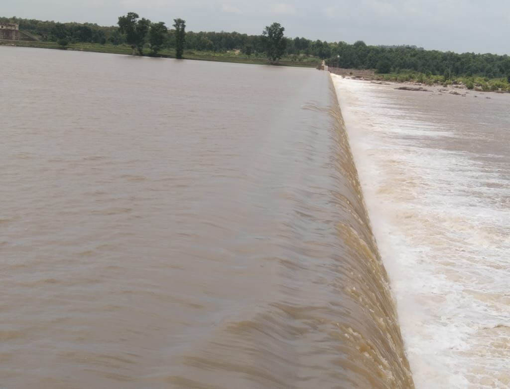 16 thousand cusecs of water overflowed from Gangau dam, no relief from flood