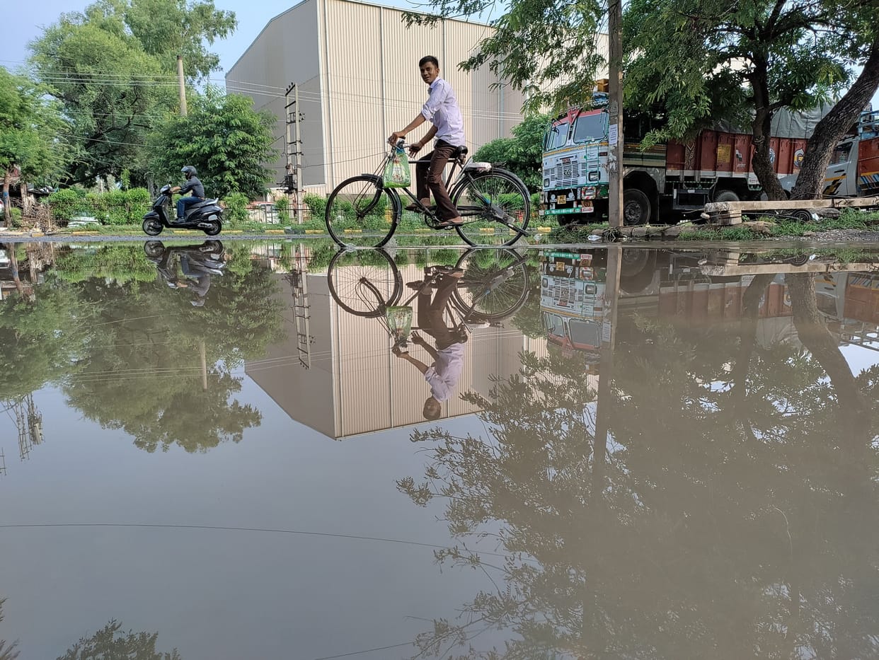 Rain... waterlogging in sectors, increased problems due to non-lifting of garbage, problems caused to drivers due to waterlogging near Majri Chowk, water entered houses in other sectors