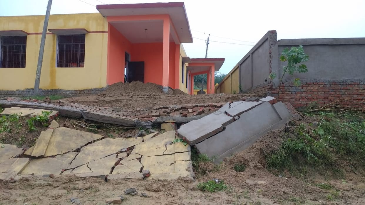 etawah news,Yamuna-Chambal water receded, problems persist