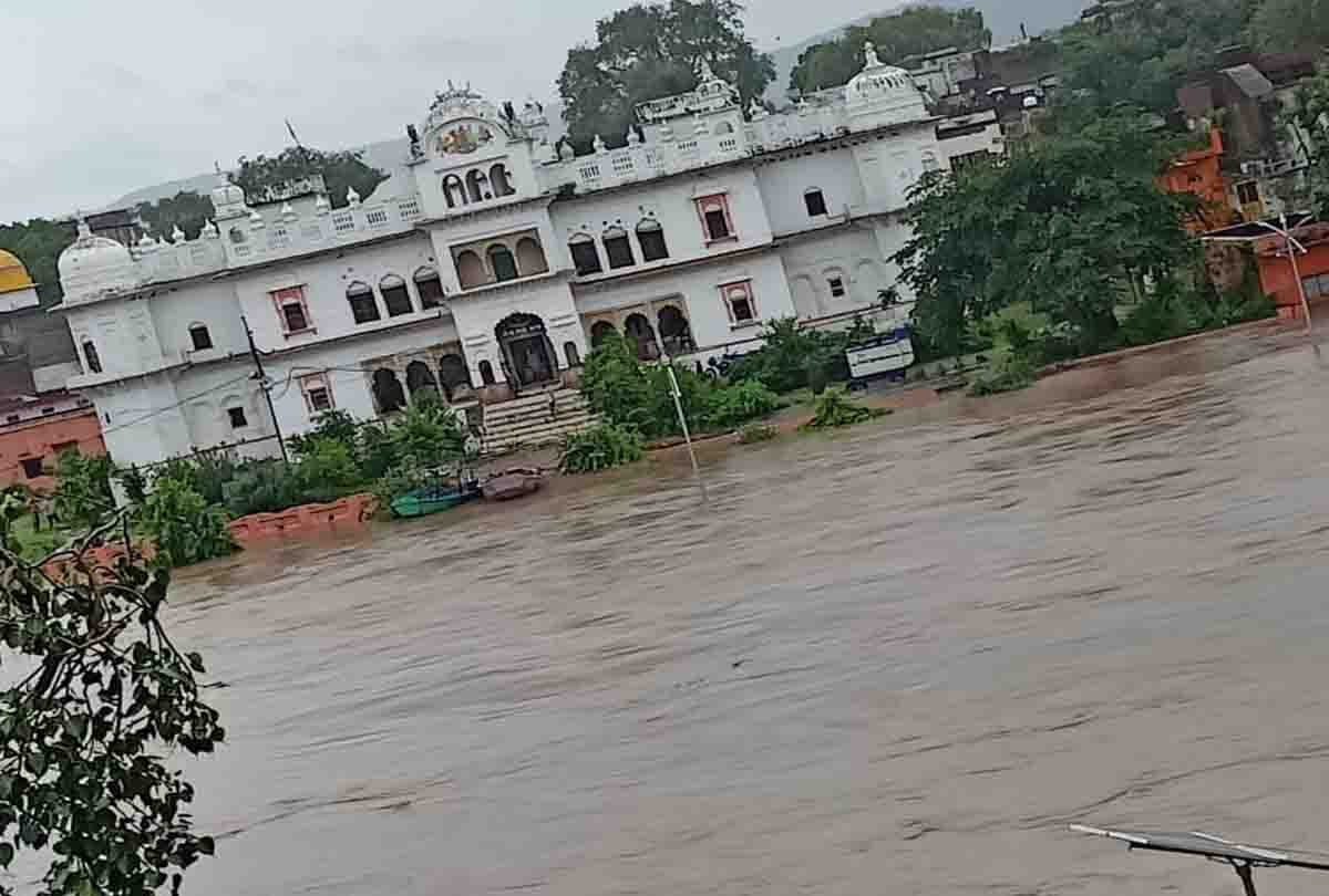 delivering relief material and medicine to the flood affected areas became a challenge