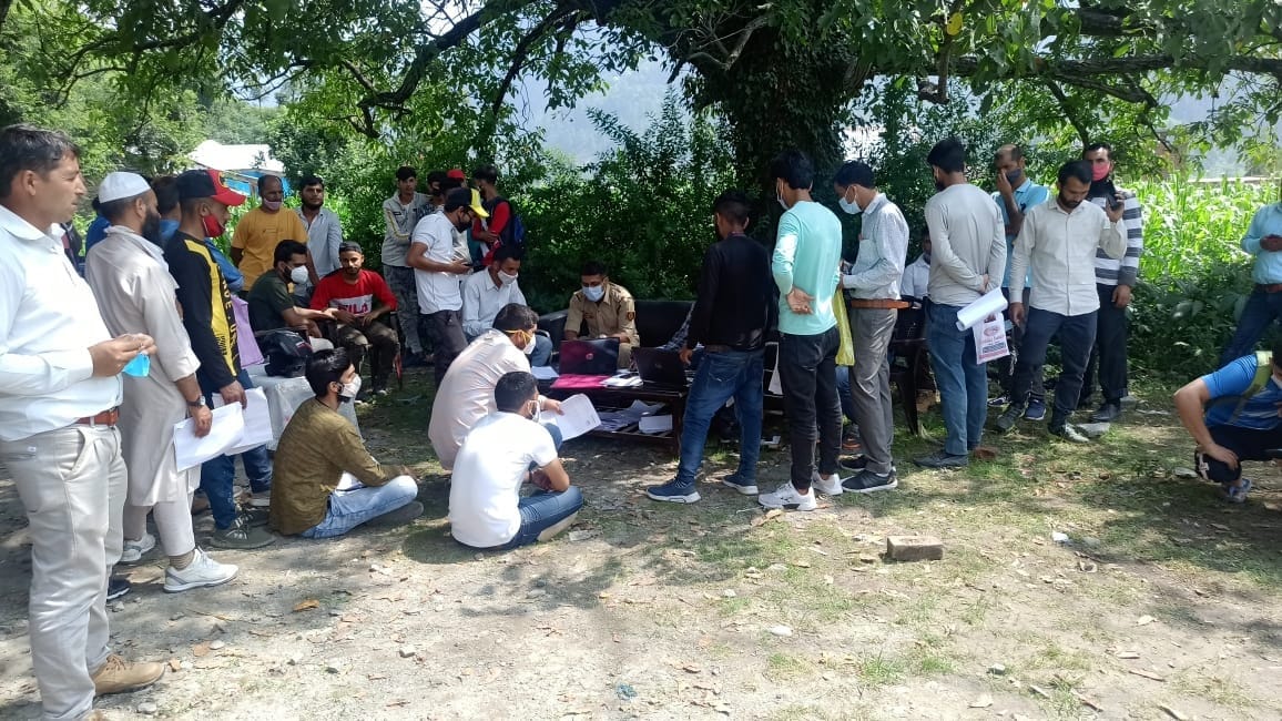 Camp for driving licence