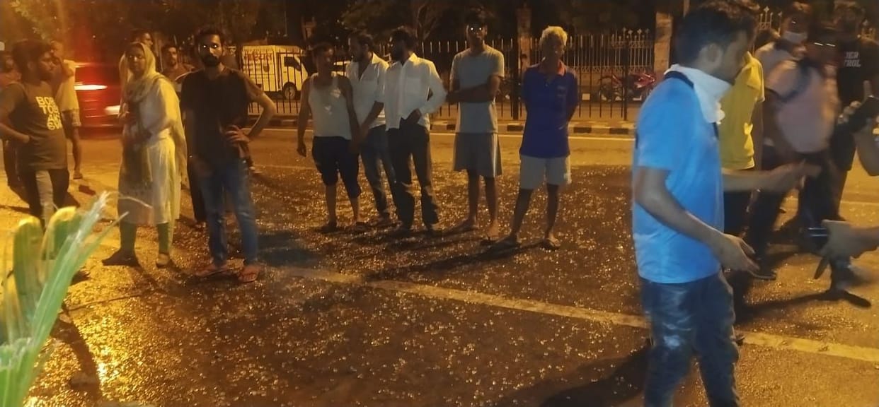 Fire in Pizza Cafe, chaos ensued, cook scorched