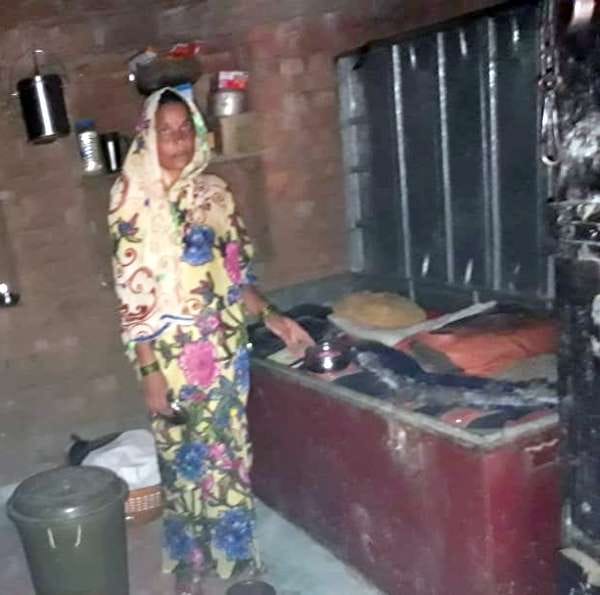 Locks of five houses broken, goods worth lakhs crossed