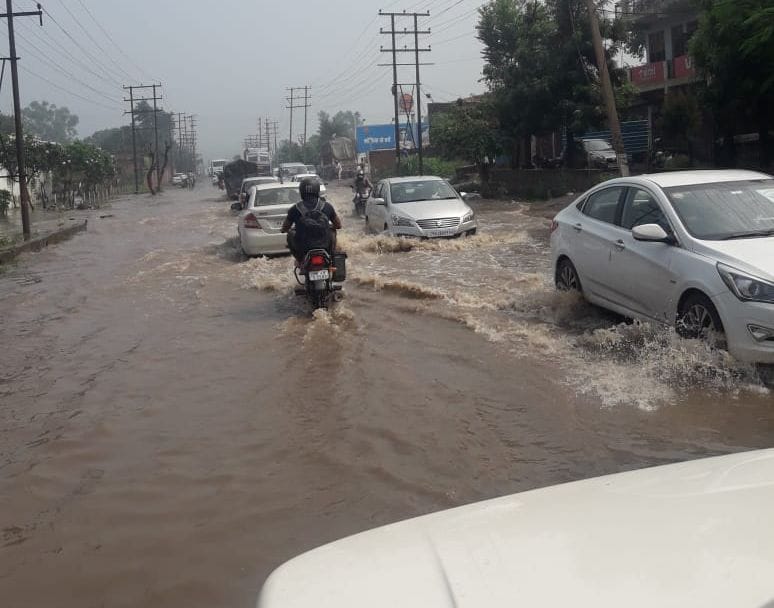 Baddi-Pinjore NH closed for two hours due to waterlogging