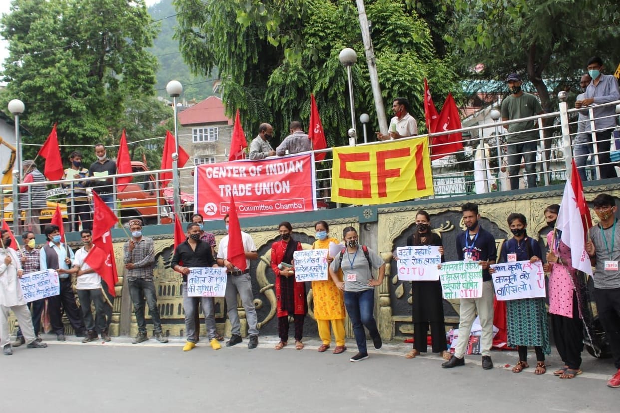 protest against pricehike in Chamba